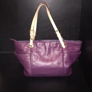 Micheal Kors Purple Purse